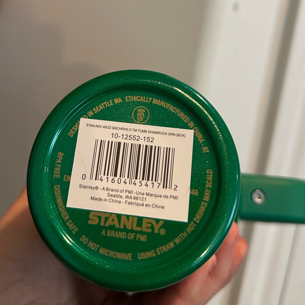 Stanley shamrock green 40oz - Picture 12 of 15